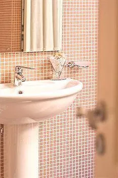 Chiaro Di Luna Otel *